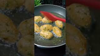 tasty sabu Dana pakoda #snacksrecipe #sabudanavada #pakorarecipe #sabudanapakoda