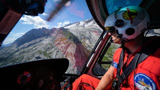 Rettungskräfte suchen Vermisste nach Gletscherbruch in den Dolomiten