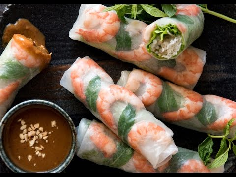 How to Make Vietnamese Rice Paper Roll Dish