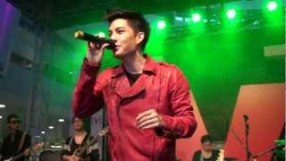 120311 Golf Pichaya - Take me to your bed (new version) @ [V] The Volume