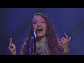 lauren daigle