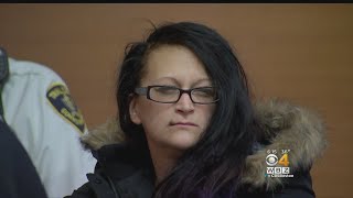 Woman Caught Shoplifting $1800 In Items In Front Of 65 Police Officers At Target