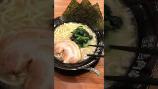 これで1100は高すぎると思って食べたら不覚にもちょっと美味かった家系塩ラーメンなお玉ネギ入れ放題　#壱角屋　#千葉