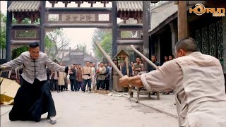 [Action Movie] Bullies pick on a weak woman, but a skilled martial artist easily takes them down.