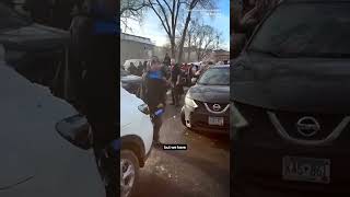 ICE agents swarmed by protesters in Minneapolis