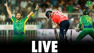 The Last Time When Pakistan Hosted England For a T20I – Watch the Thriller 📽️🎬