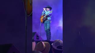 Cody Johnson live Me and my kind