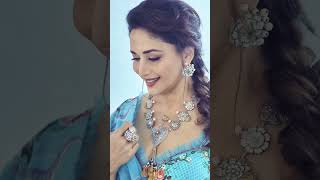 Madhuri Dikshit - Sawan Ka Pahla Badal - Shah Rukh Khan | #Video - Dil To Pagal Hai | #shorts #yt