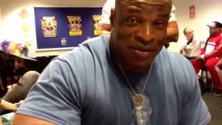 Mr.Olympia Ronnie Coleman and Jay Cutler talking