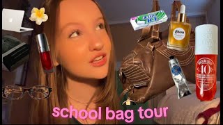 WHAT'S IN MY SCHOOL BAG? | makeup bag, study essentials, ect...