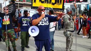 LA Comic Con '16 Protesters