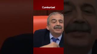 Meclis'te kahkaha tufanı! Sırrı Süreyya Önder ile AKP'li Akbaşoğlu arasında güldüren diyalog