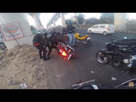 OMG 400 KG INTRUDER Bike Falls on Road OMG 400 KG INTRUDER Bike Falls on Road