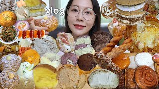 Eng) Chuseok mukbang vlog (My mom's meal, Randy's donuts, cream puff pastry, spicy rice cake, sushi)