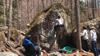 瑞牆　金山沢　双生の荒鷲　二段