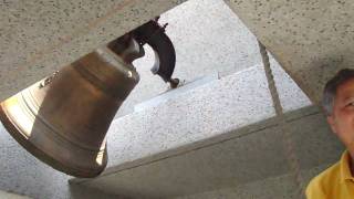 Church bell 教堂的鐘聲