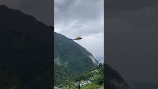 केदारनाथ हेलीकाप्टर लैंडिंग 🚁😱 |#shorts #kedarnath #helicopter #youtubeshorts