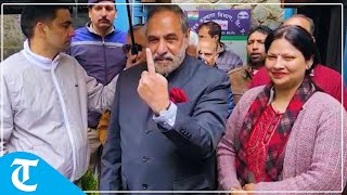 Shimla MC polls: Former union minister Anand Sharma casts vote at Bharari ward