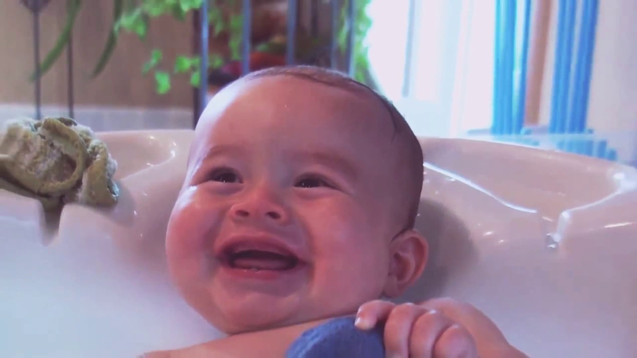 Bebes Riendose A Carcajadas Contagiosas Youtube