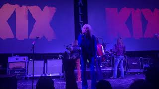 KIX Drummer struck by Cardiac Arrest during Live Performance - November 2022