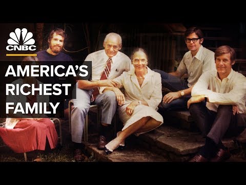 Who is the richest family in the USA?