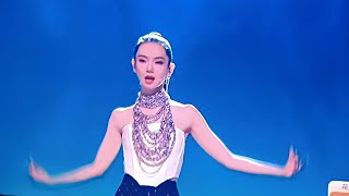 戚薇《七》live