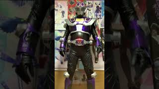 戦えば良いんだよ…最後の1人になるまでな！🐍💜仮面ライダー王蛇（浅倉威）に変身してみた！なんつってw