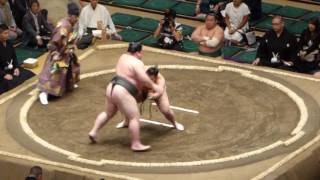 Fujiazuma (0-1) - Iwasaki (1-0) , Sumo : Natsubasho '17