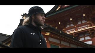 Mikkel Hansen discovers Japan
