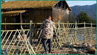 Build beautiful small bamboo houses to upgrade large garden landscapes