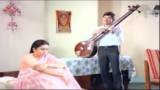 Geetha & Dr Rajkumar Kannada Movie Shruthi Seridaga Video Song "Kanasalli Bandavanare"