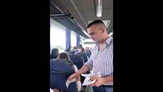 Publikohet video nga brenda autobusit, serbët paguhen për të shkuar në tubimin e Vuçiqit në Beograd