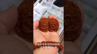 盘玩文玩核桃，要讲究手法，不要瞎玩，盘核桃技巧分享