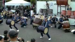 2010.4.10 成田太鼓祭り　八千代高校『鼓組』４