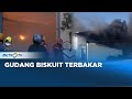 Gudang Biskuit Terbakar di Kawasan Pergudangan Makassar