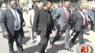 Uhuru takes a walk