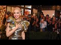 Gwen Stefani Shares Sweet Moment With Little Girl at Fan Meet & Greet -- It Will Melt Your Heart!