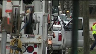 Thousands of Metro Detroit residents still without power 2 days after storm