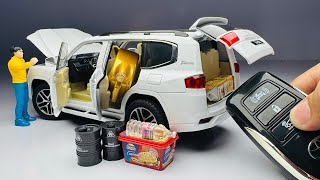 Most Realistic Diecast Cars Unboxing Toyota Land Cruiser LC300 1/24 Scale Diecast Cars Review