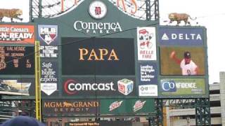 Jose Valverde/Papa Grande's intro