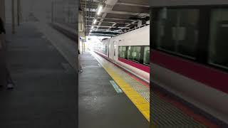 日暮里駅をダブルで通過する特急ひたちE657系　#shorts