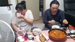 복부인 여보 때문에 또? 목살김치찜 고등어구이 쿡방 요리 먹방 mukbang