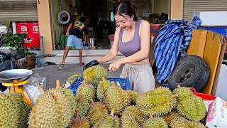 Thai Girl Cutting \u0026 Selling Ripe Durians - Thailand Street Food