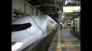 E４系MAXやまびこ（福島駅入線）　2007年5月5日　18時30分