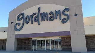 Abandoned Gordman's.  Moline IL