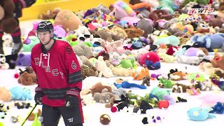 WATCH: Cincinnati Cyclones set donation record in Teddy Bear Toss against Toledo