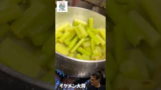 寿司屋の蕗(ふき)の旨煮　春を感じる一品です