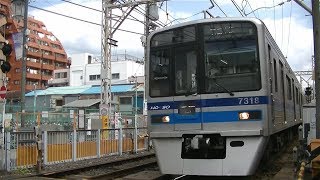 北総7300形7318F普通羽田空港行き 京成立石駅前踏切通過