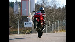 Honda CBR 600 F4i Sport - Leovince slip-on Soundcheck Wheelie