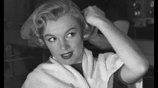 Photographer Andre de Dienes and Marilyn Monroe - Over 4,000 photos discovered
